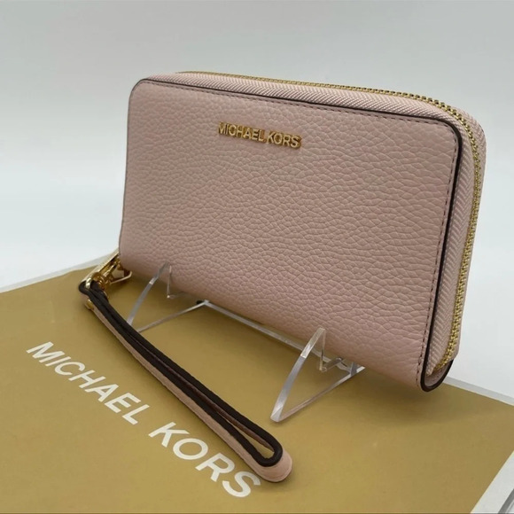 Michael Kors Large Flat MF Phone Case Wallet Light Pink - Picture 3 of 9